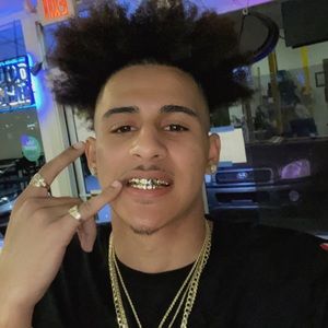 Meet your Posher, Evan